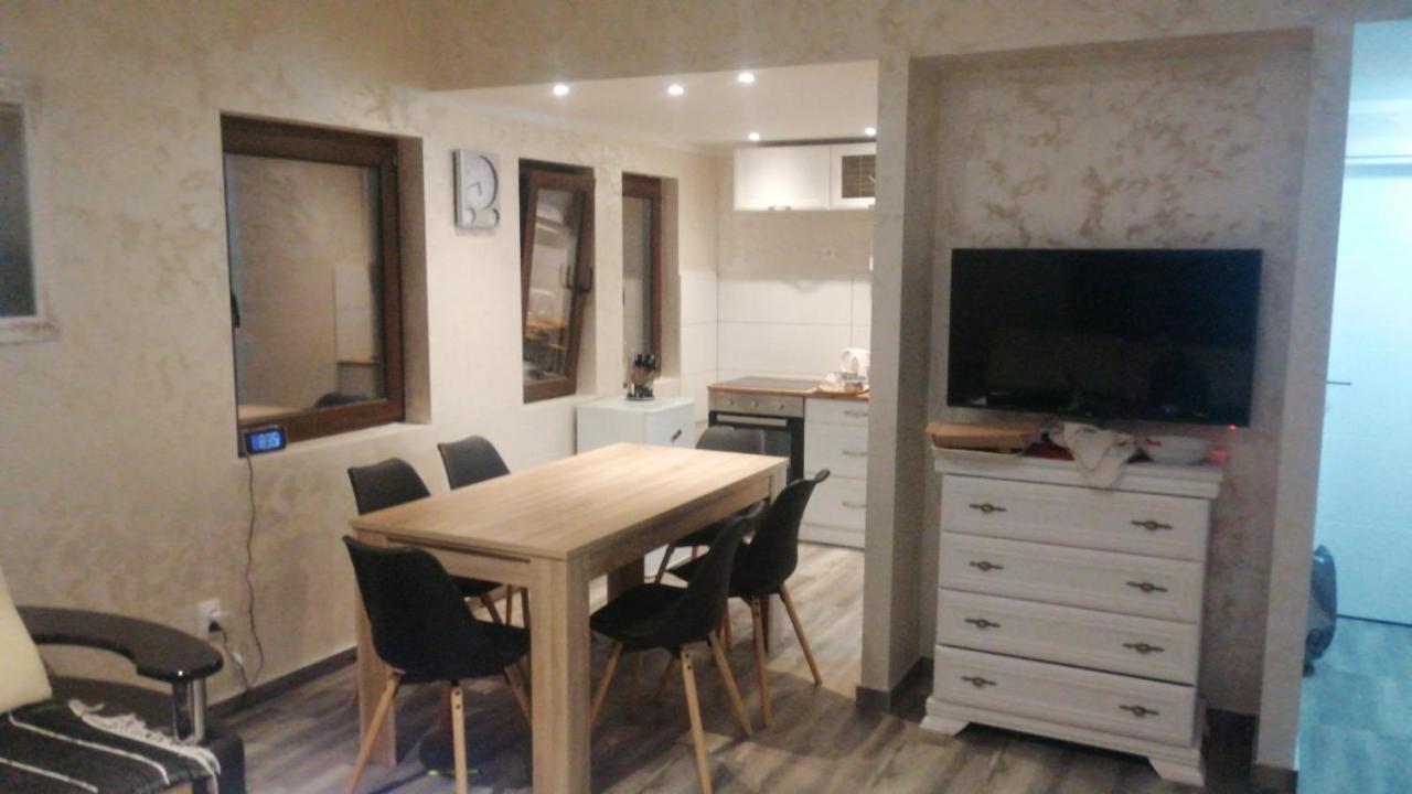 Apartmani Nevena ดิฟชิบาเร ภายนอก รูปภาพ